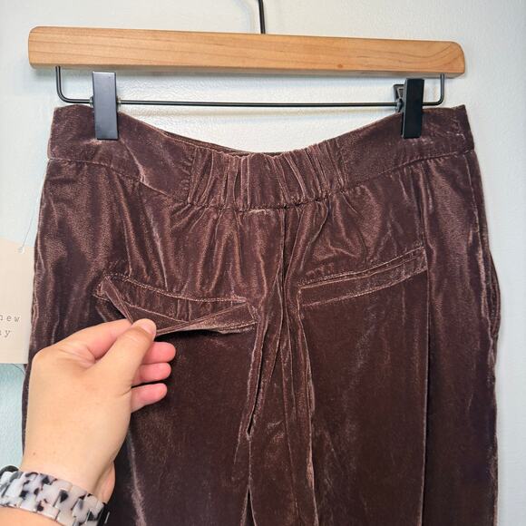 A New Day Women's High Rise Velvet Trouser Pants Brown Size 6 - Picture 7 of 7